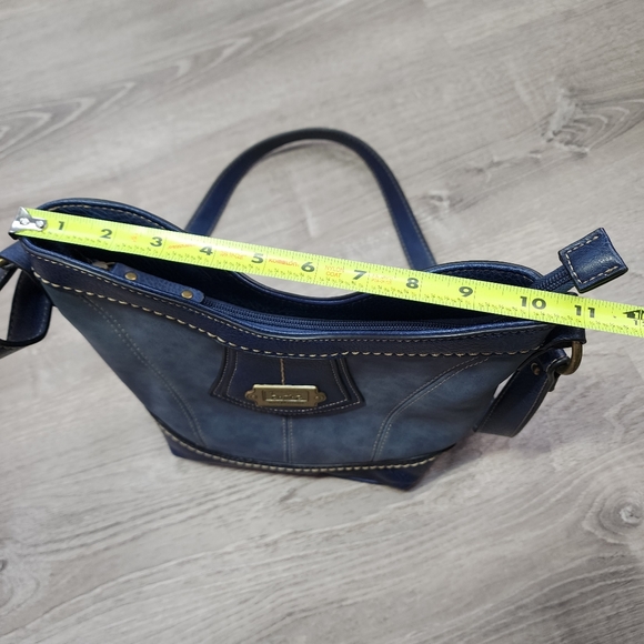 BOC Born Concept Crossbody Bag - Picture 10 of 12